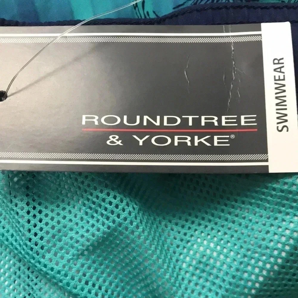 NWT ROUNDTREE‎ & YORKE MENS 4XB SWIMSUIT. 52Wx24”L